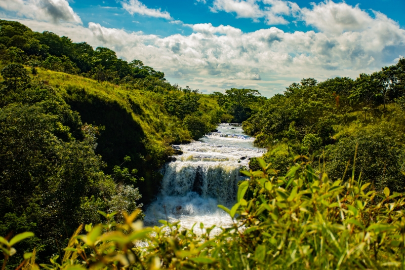 5 lugares para conhecer em Costa Rica-MS. Cachoeira da Rapadura